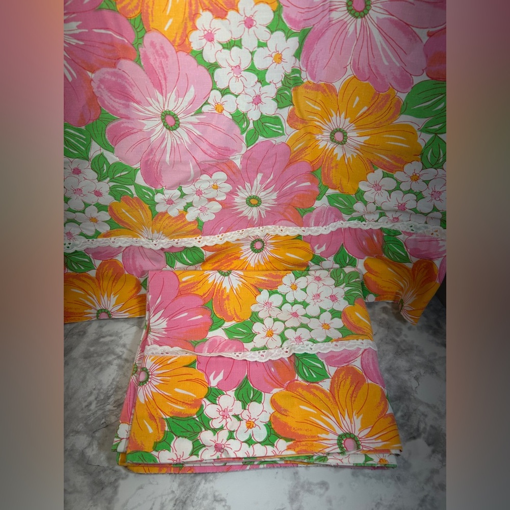 Vintage Standard Floral Cotton Pillowcase Set in Pink & Orange